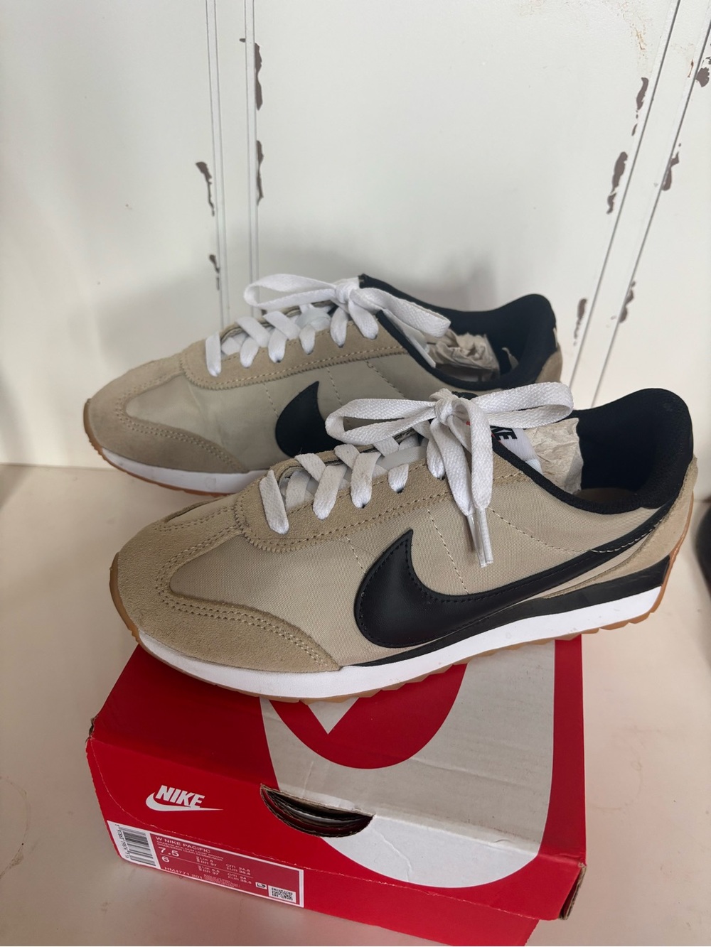 Nike Beige and Black Women's Retro Runner Sneakers